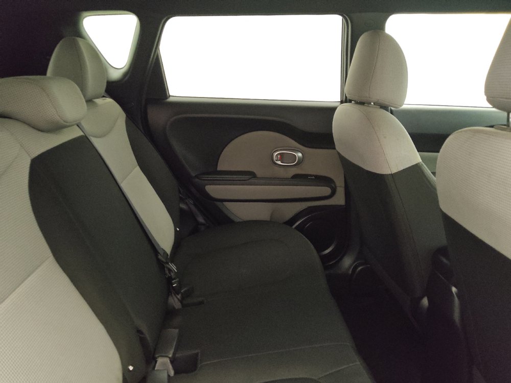 Used 2019 Kia Soul FWD image 19