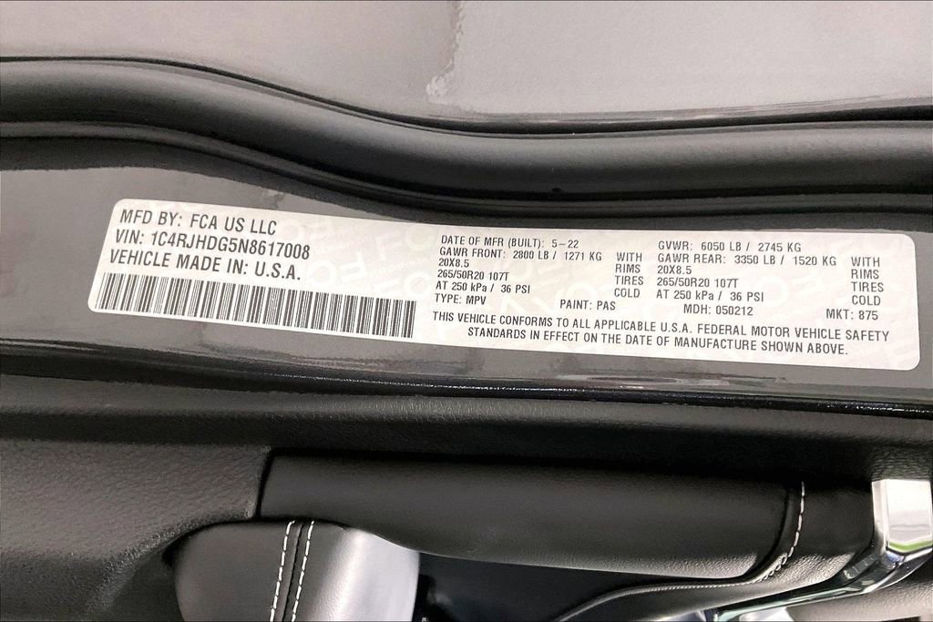 Used 2022 Jeep Grand Cherokee Overland w/ Adv Protech Group III image 43