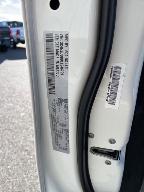 Used 2020 Jeep Compass Latitude AWD/4WD image 23