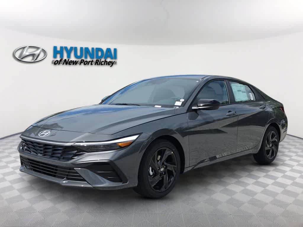 New 2026 Hyundai Elantra SEL Sport FWD image 1