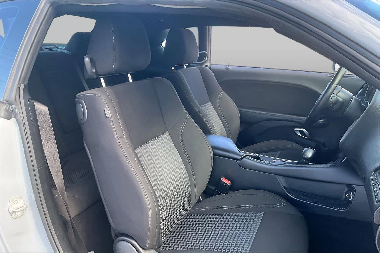 Used 2020 Dodge Challenger SXT w/ Blacktop Package RWD image 7