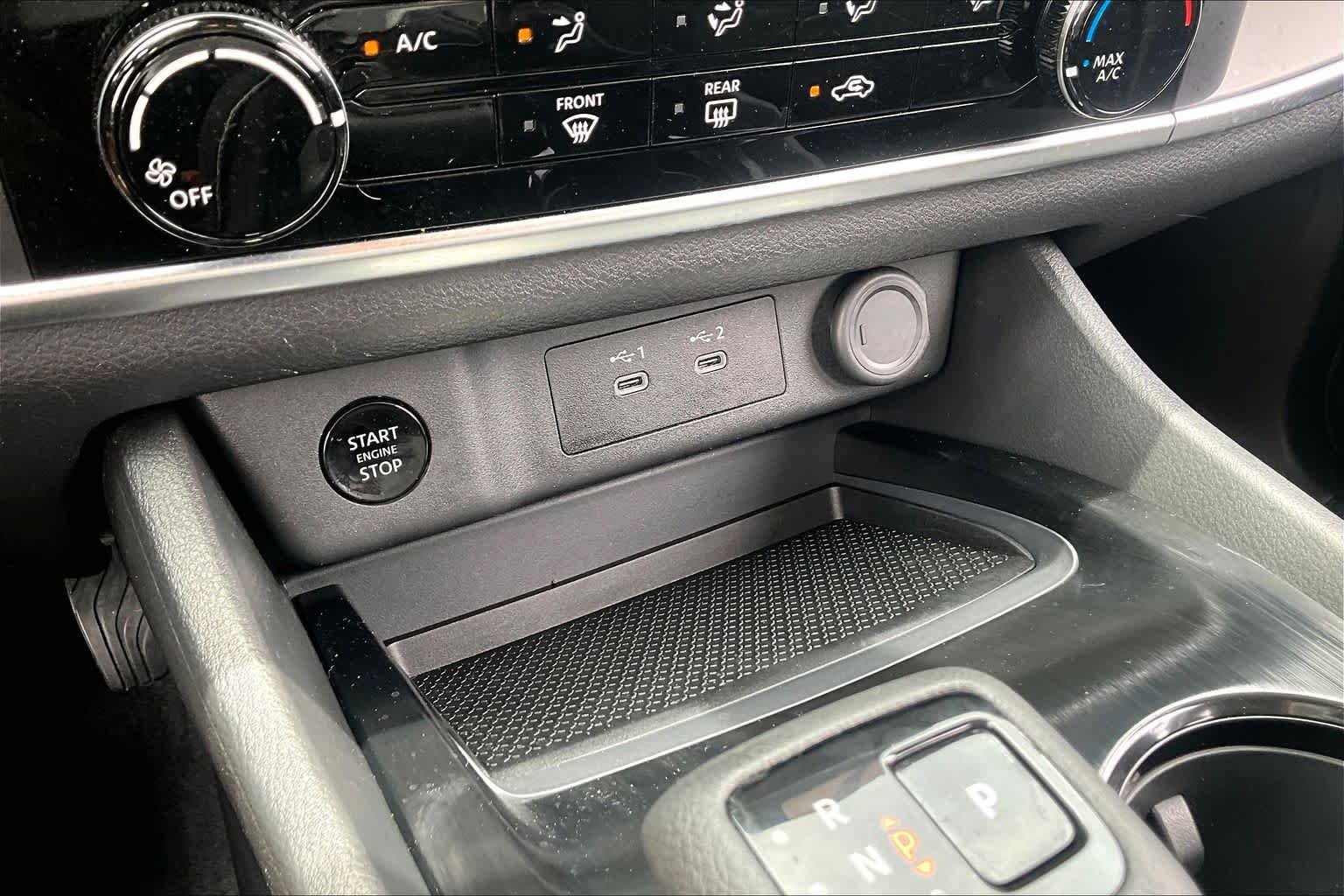 Certified 2025 Nissan Rogue S FWD image 31