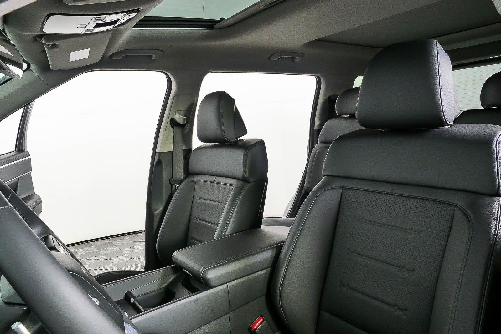 New 2026 Hyundai Santa Fe Limited FWD image 5