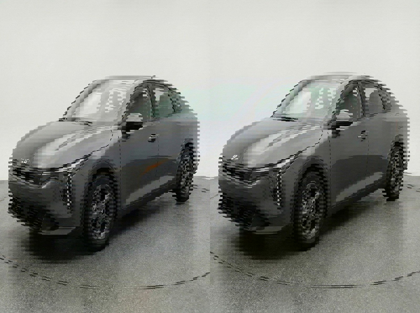 Used 2025 Kia K4 image 3
