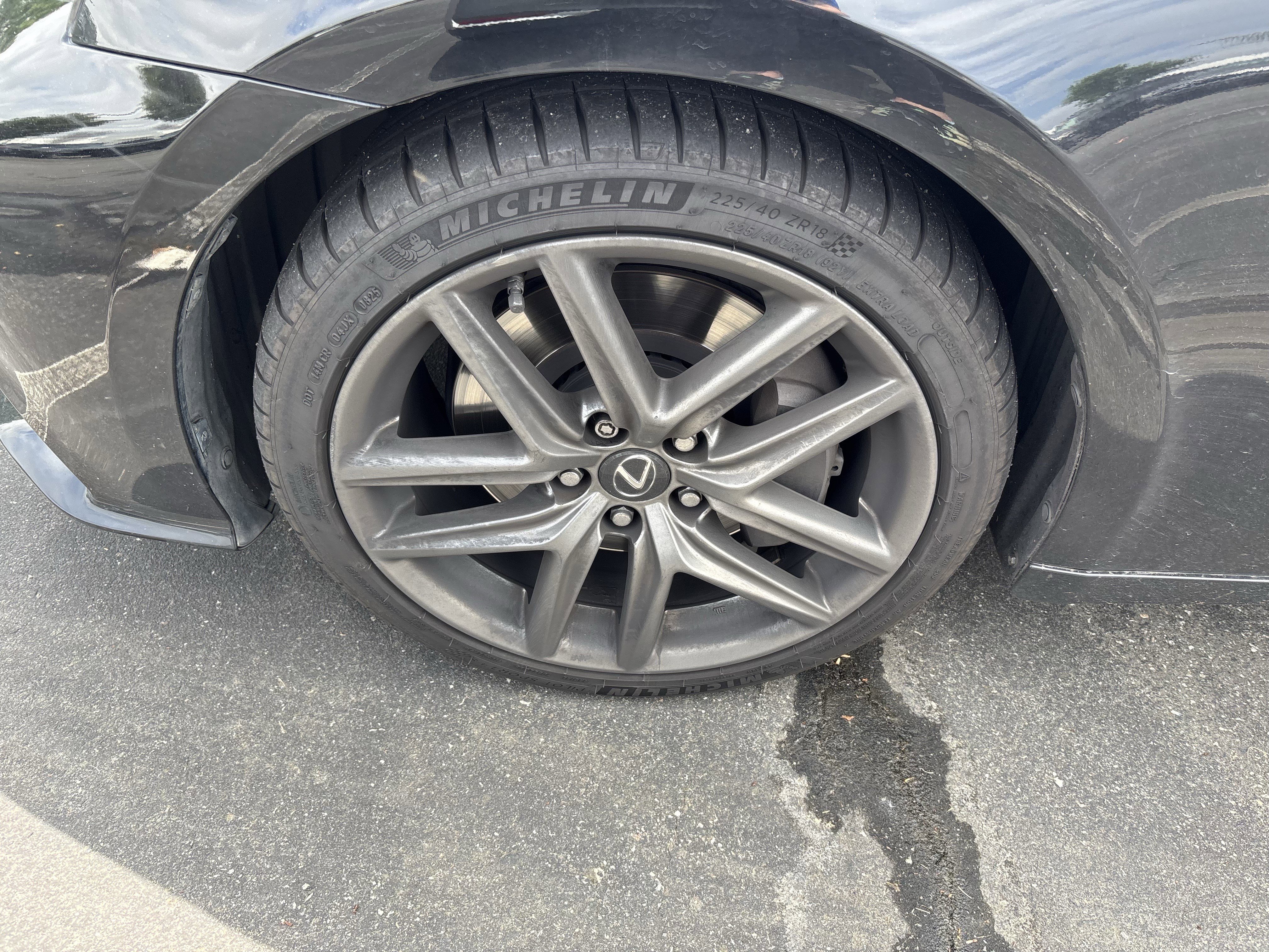 Used 2016 Lexus IS 350 w/ F Sport Package RWD image 19