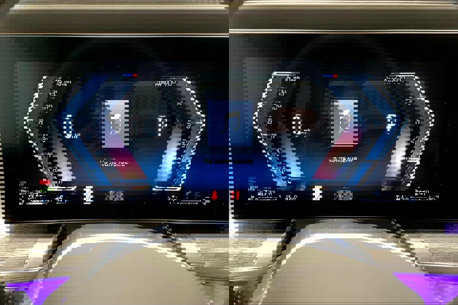 Certified 2024 BMW 750e xDrive w/ Executive Package image 19