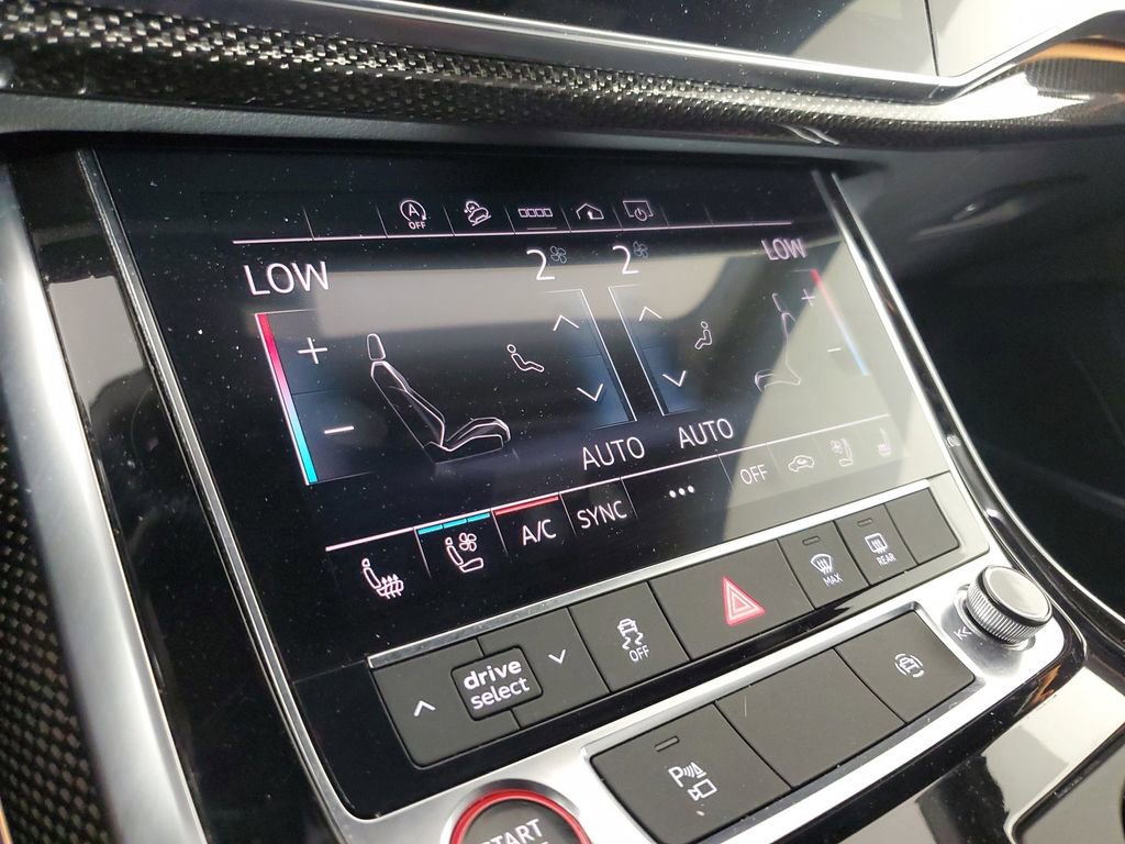 Used 2021 Audi SQ7 Premium Plus AWD/4WD image 29
