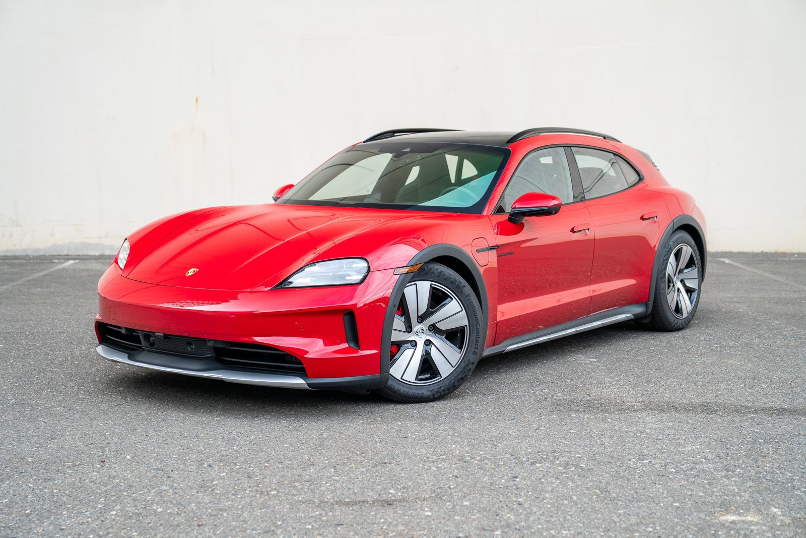 New 2025 Porsche Taycan 4S