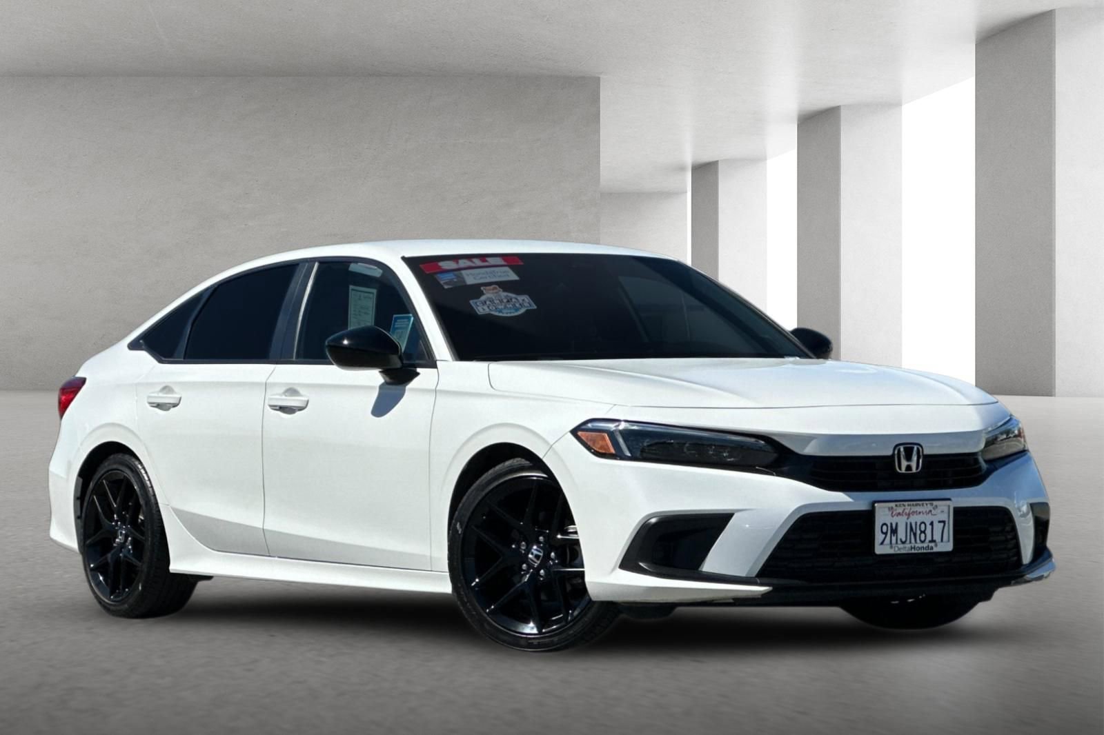 Certified 2024 Honda Civic Sport image 2