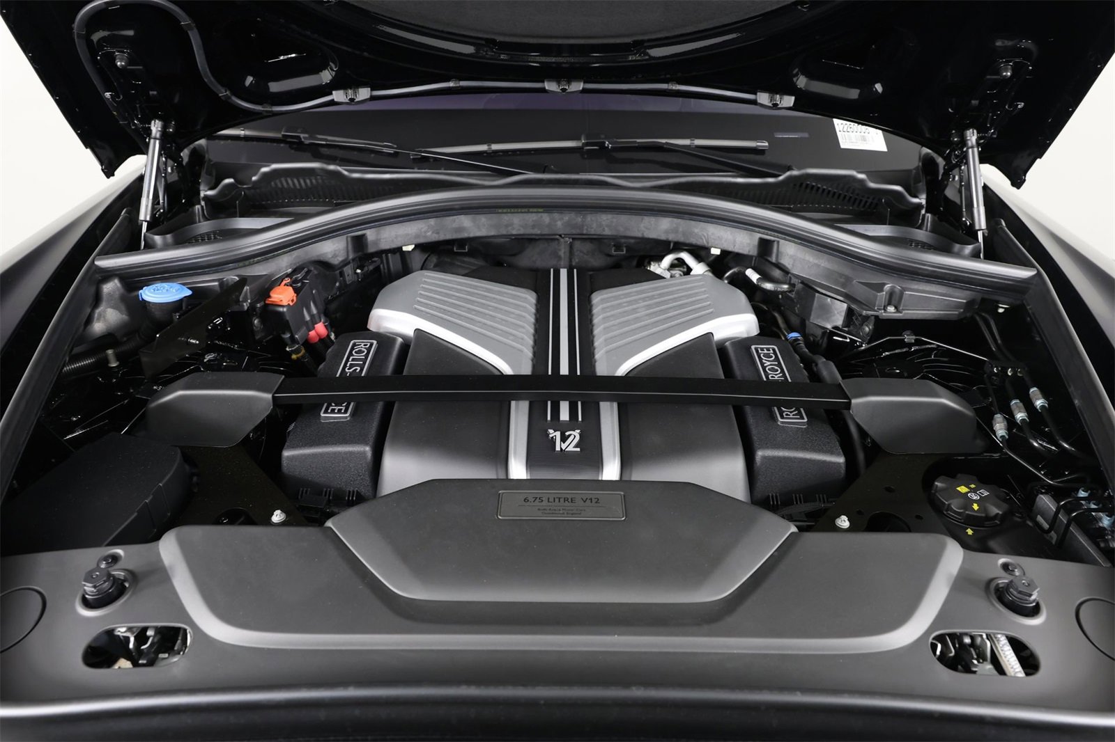 New 2026 Rolls-Royce Cullinan image 28