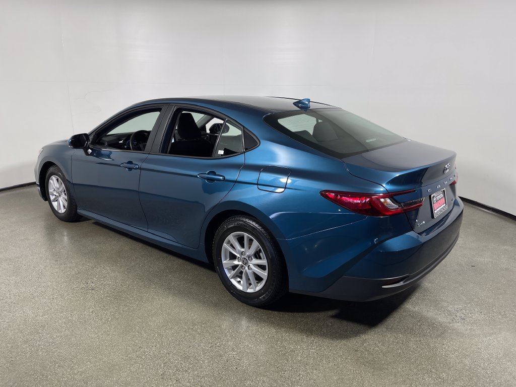 Certified 2025 Toyota Camry LE FWD image 5