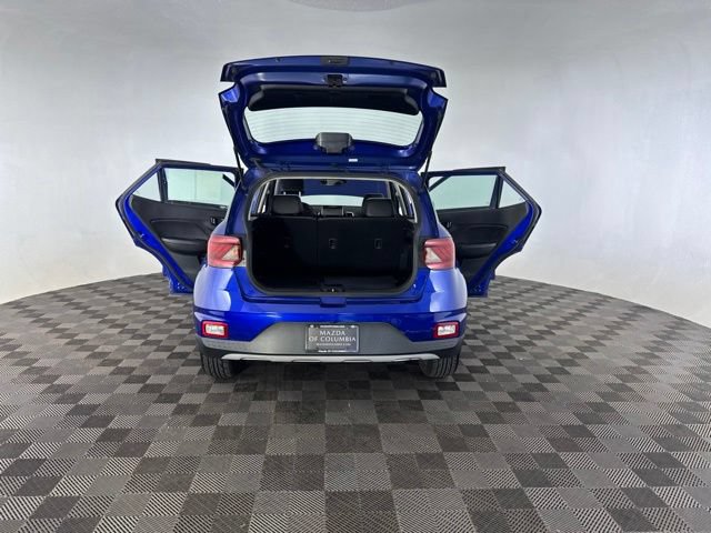 Used 2022 Hyundai Venue Limited FWD image 15
