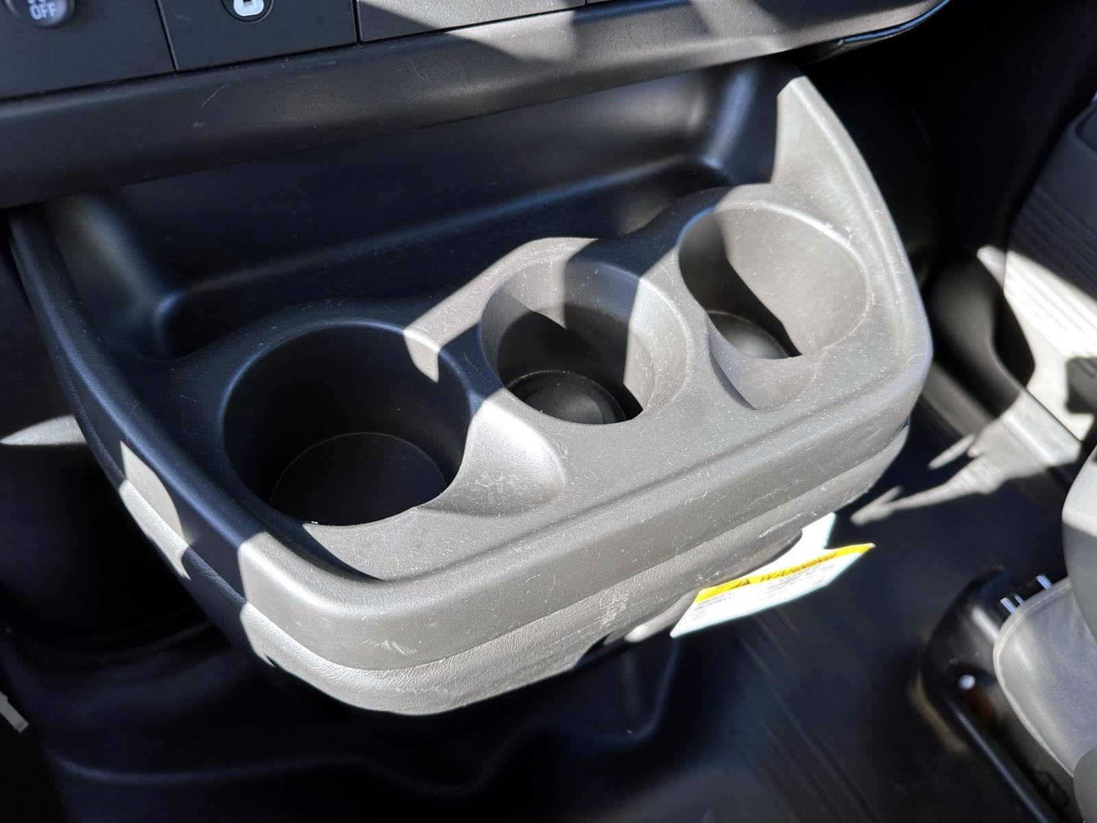 Used 2025 Chevrolet Express 2500 RWD image 27