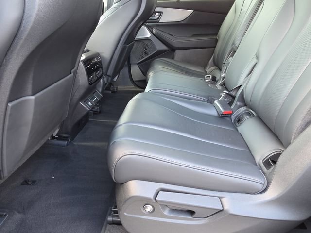 Used 2025 Acura MDX w/ Technology Package image 13