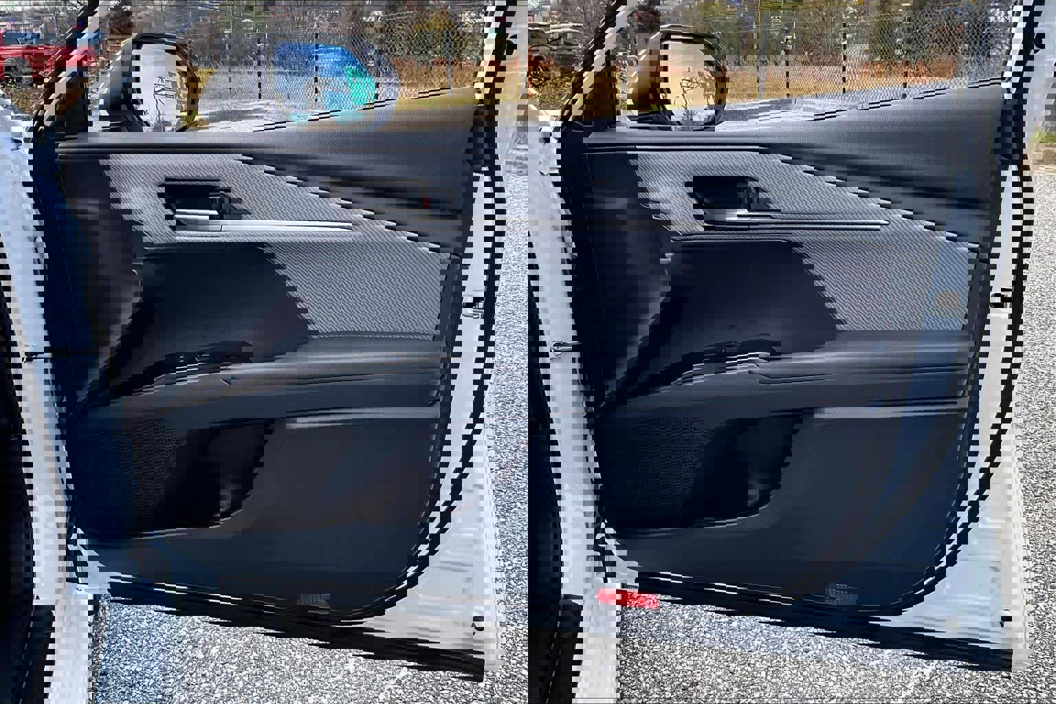 Used 2025 Toyota Camry SE image 22