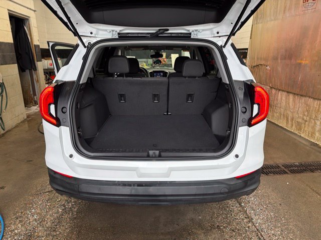 Certified 2023 GMC Terrain SLE FWD image 25