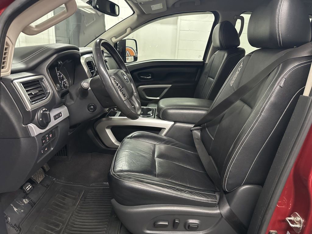 Used 2017 Nissan Titan PRO-4X w/ Pro-4x Convenience Package AWD/4WD image 22