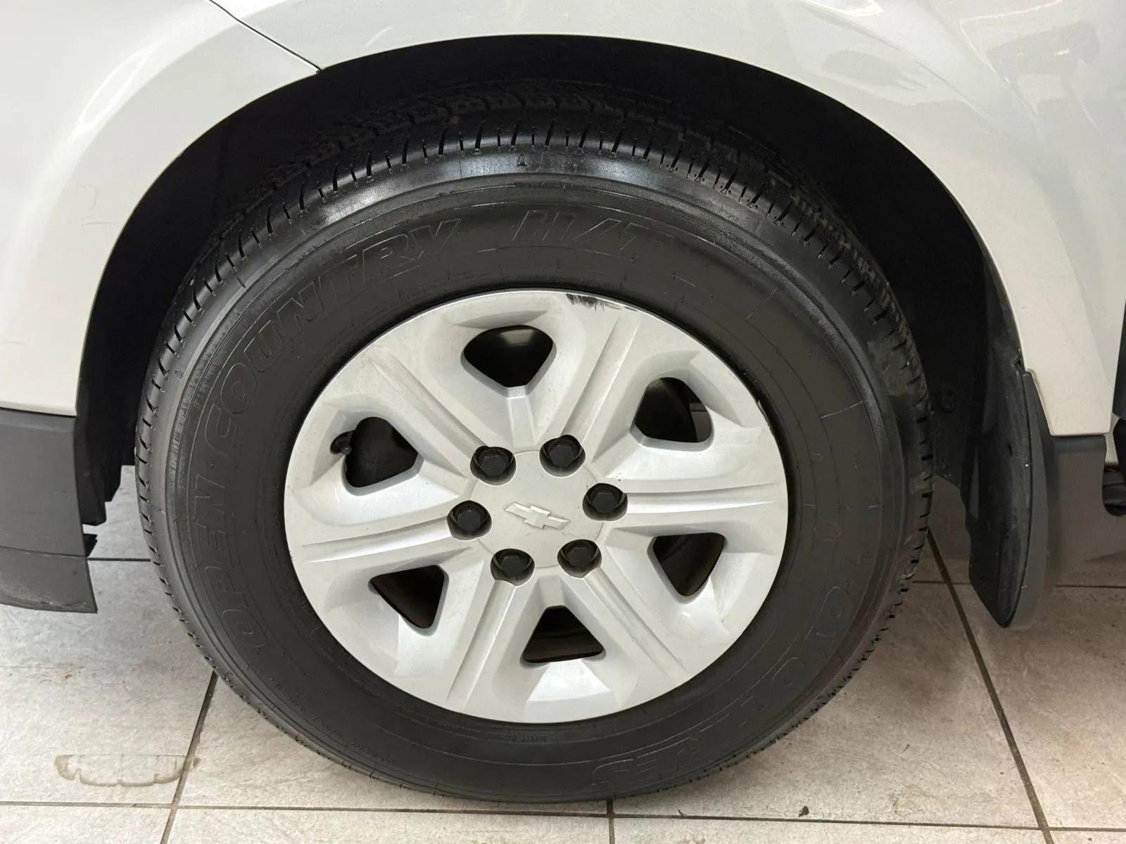 Used 2013 Chevrolet Traverse LS image 43