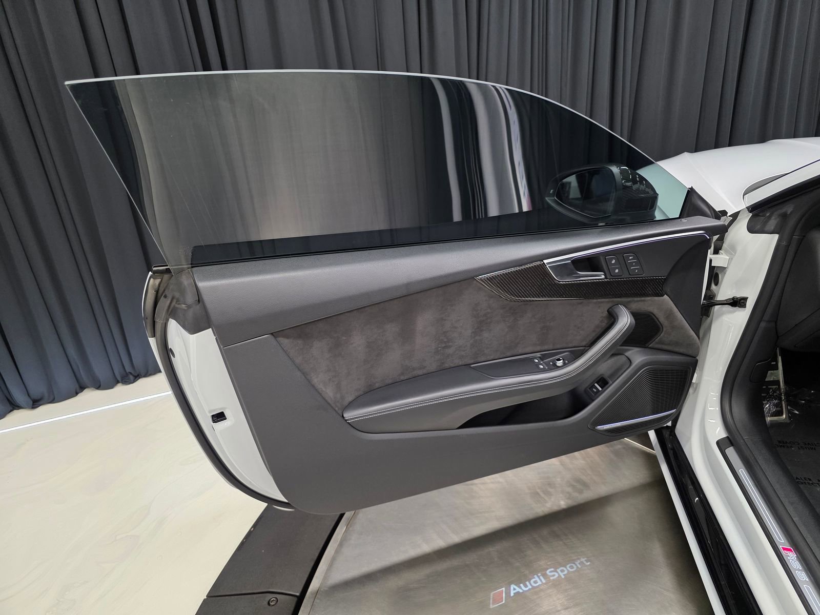 Used 2018 Audi RS 5 image 14