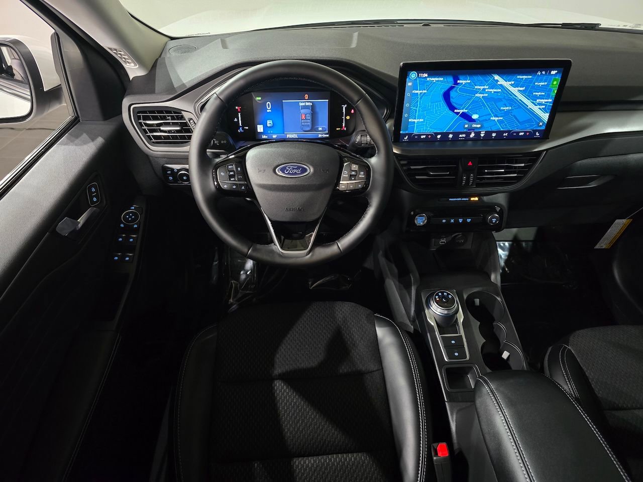 New 2026 Ford Escape SE w/ Class II Trailer Tow Package image 22