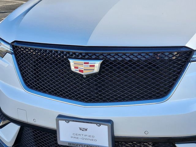 Used 2022 Cadillac XT6 Sport w/ Technology Package image 11