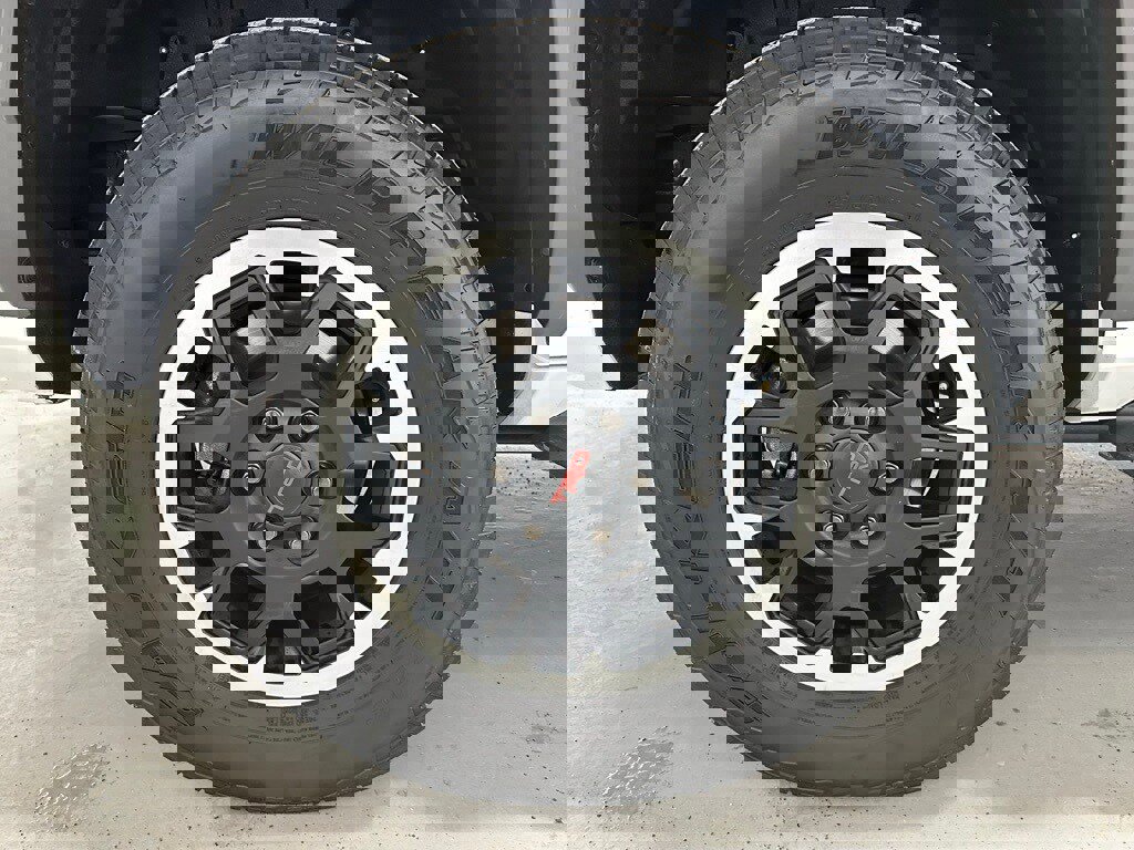 Used 2025 Toyota 4Runner TRD Off-Road image 64