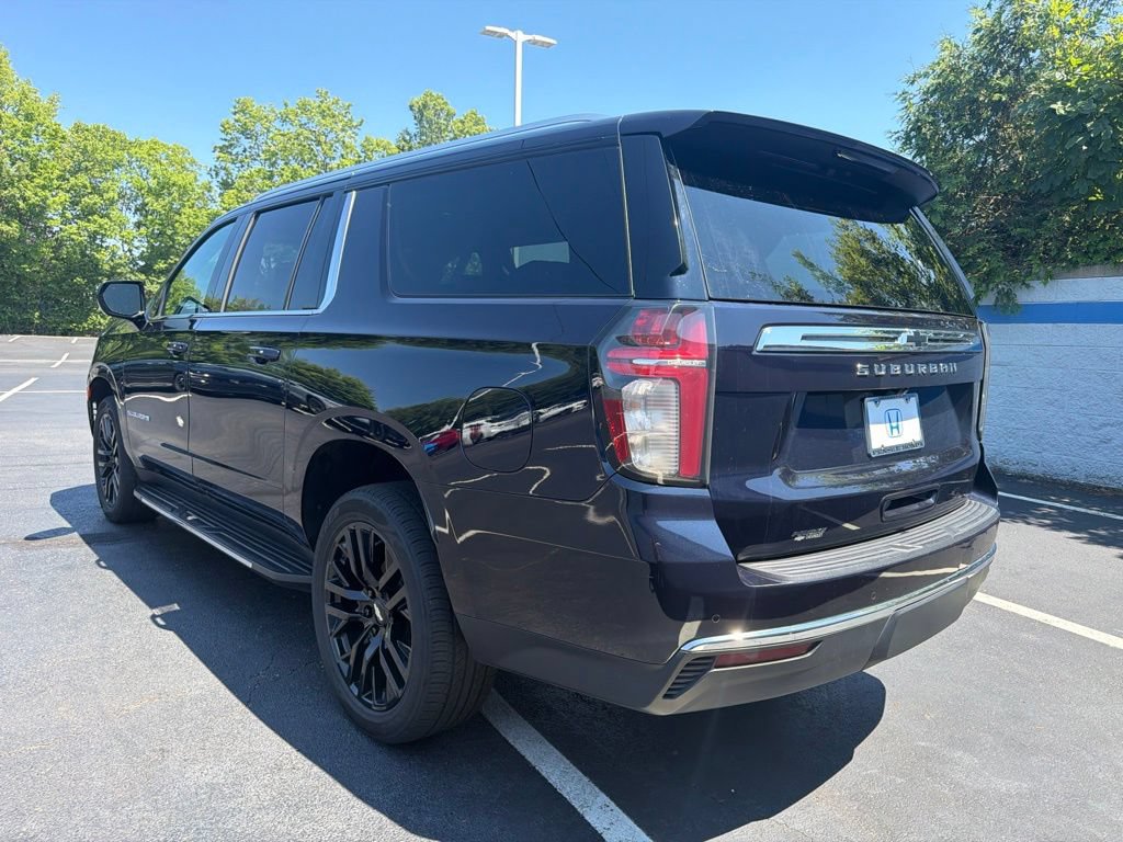 Used 2021 Chevrolet Suburban LS w/ Driver Alert Package AWD/4WD image 3