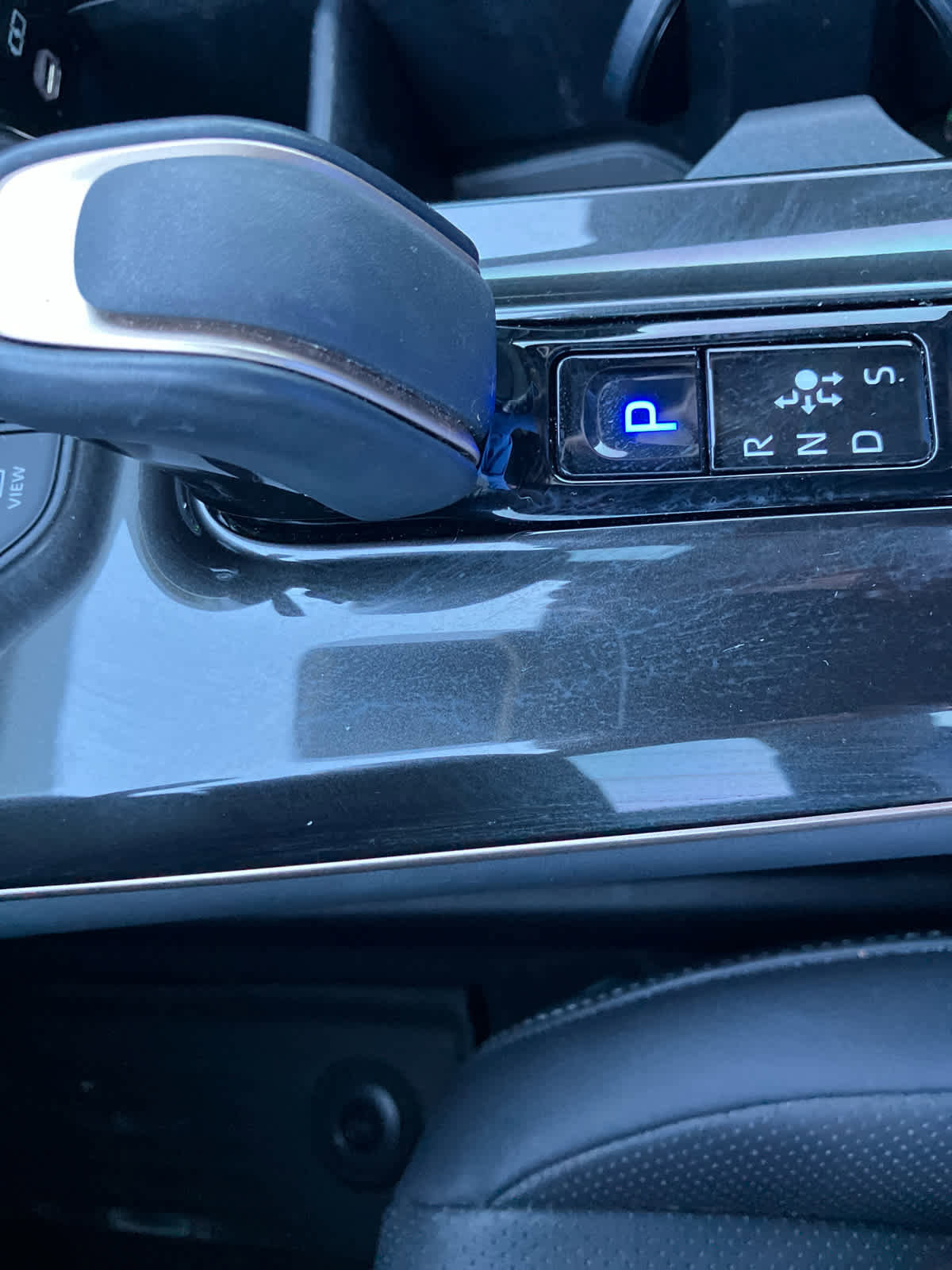 Used 2025 Toyota Crown Signia Limited image 33