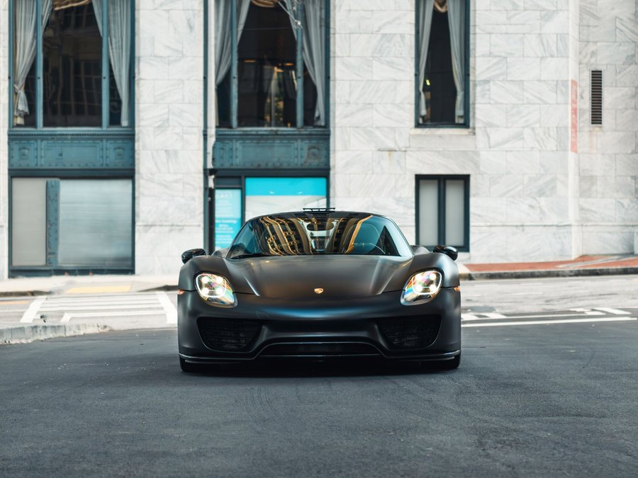 Used 2015 Porsche 918 Spyder AWD/4WD image 6