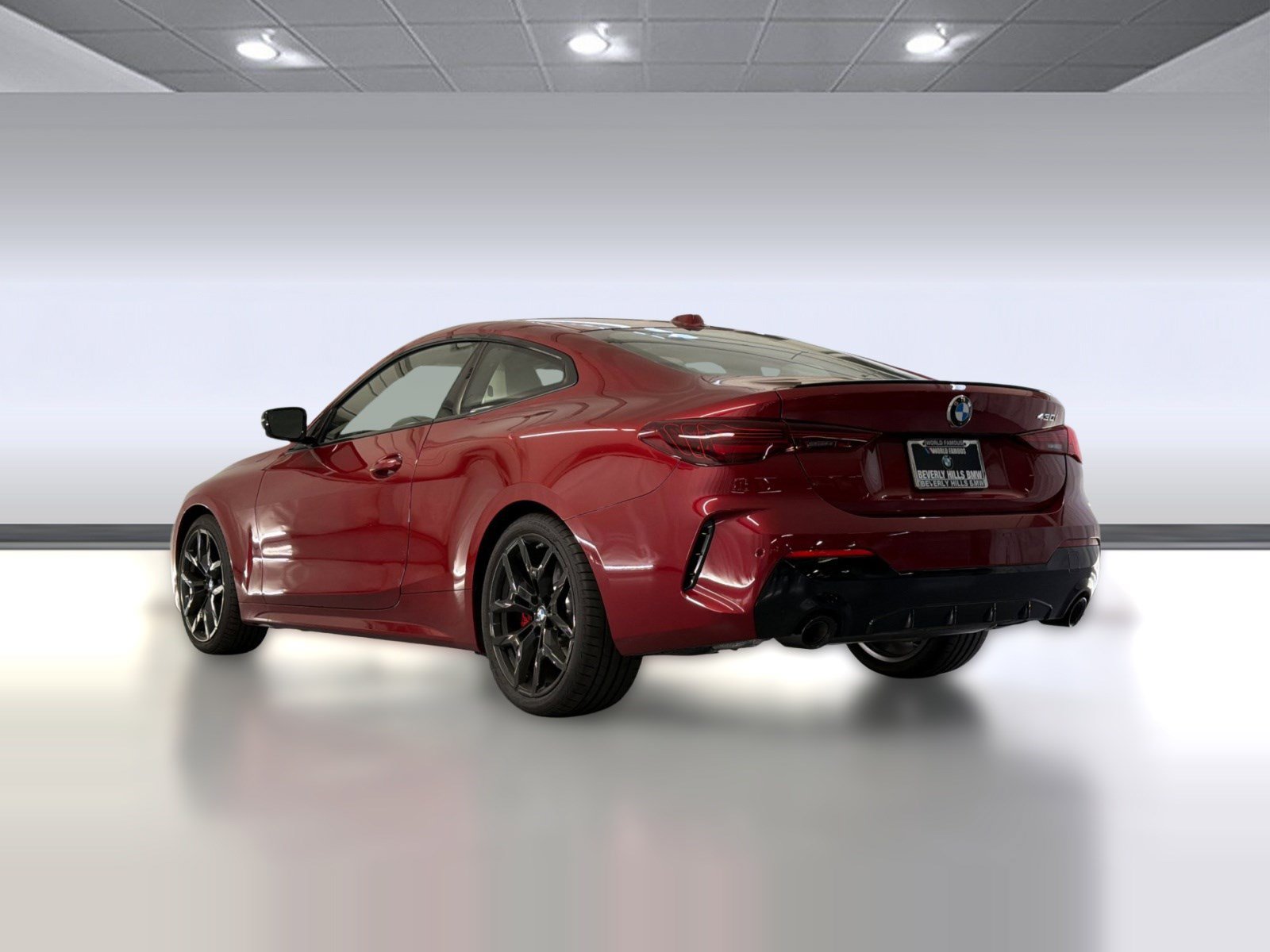 Used 2026 BMW 430i Coupe w/ M Sport Package RWD image 3