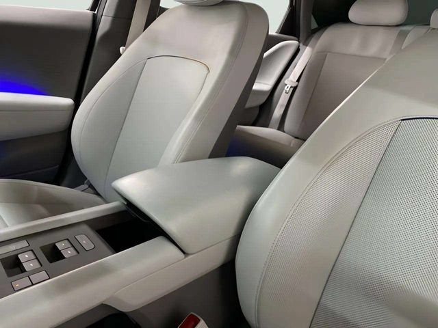 Used 2025 Hyundai Ioniq 6 SEL RWD image 83