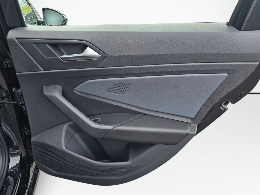 New 2026 Volkswagen Jetta SE FWD image 38