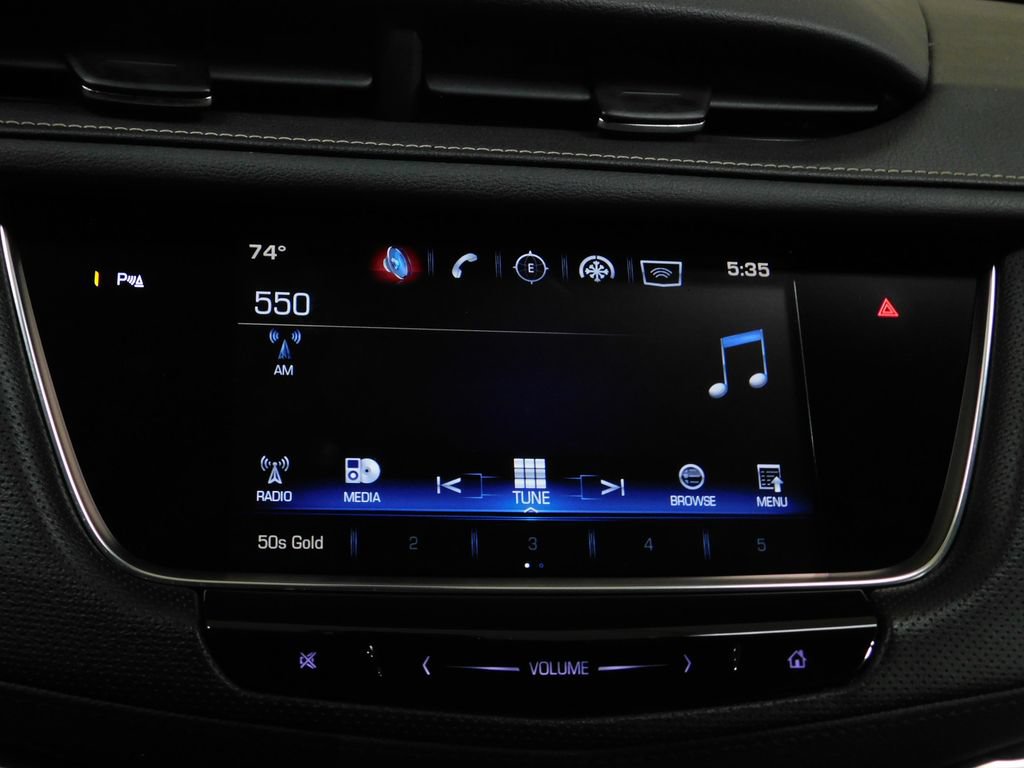 Used 2017 Cadillac XT5 FWD image 45
