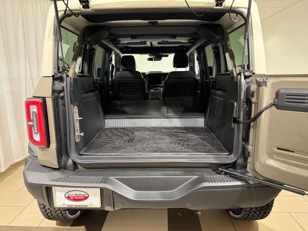 Used 2026 Ford Bronco Badlands AWD/4WD image 12