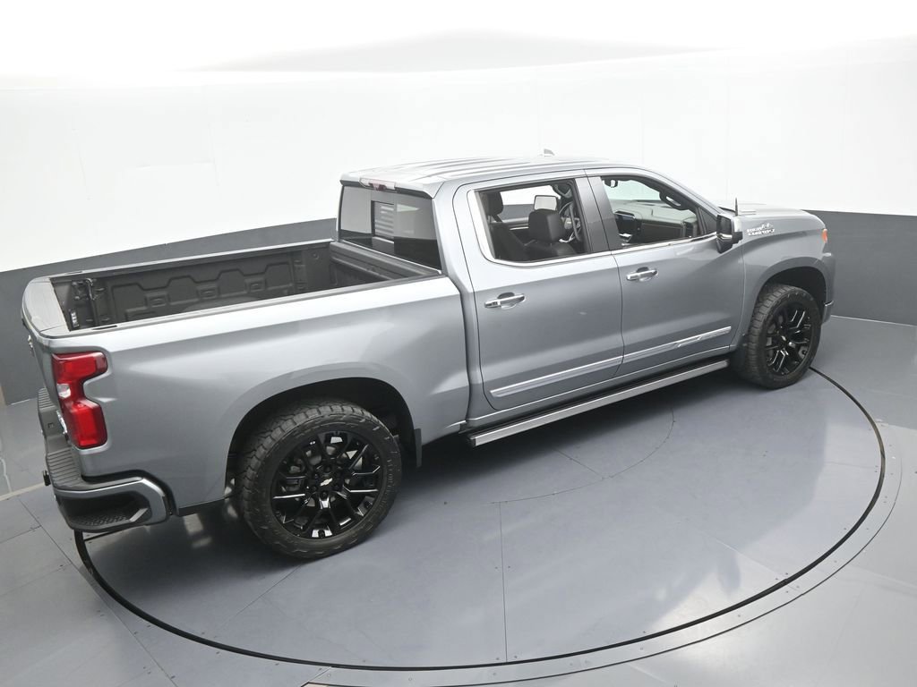 Used 2024 Chevrolet Silverado 1500 High Country w/ Technology Package image 72