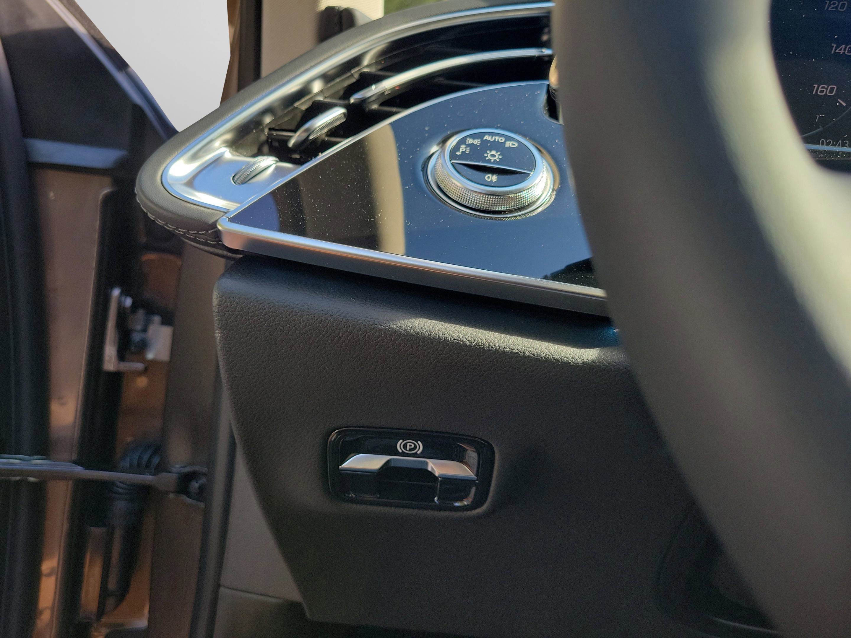 New 2026 Mercedes-Benz E 350 Sedan image 25