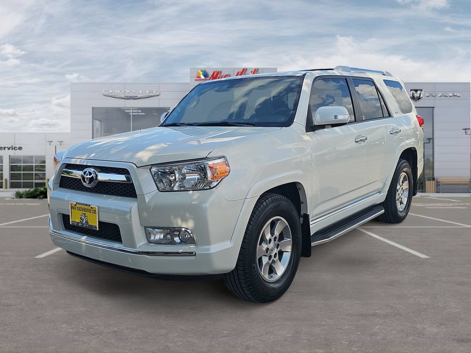 Used 2013 Toyota 4Runner SR5 w/ Convenience Pkg RWD image 1