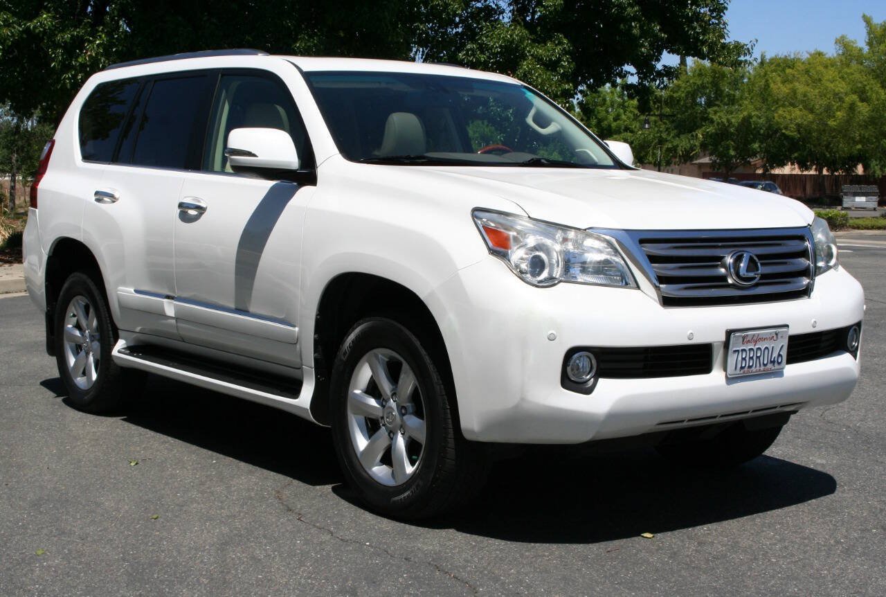 Used 2013 Lexus GX 460 w/ Convenience Pkg