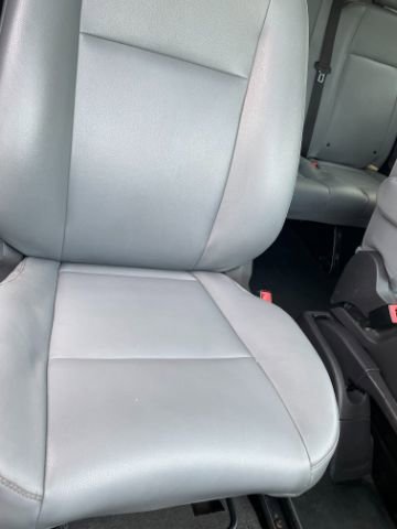 Used 2018 Ford Transit 150 XL image 12