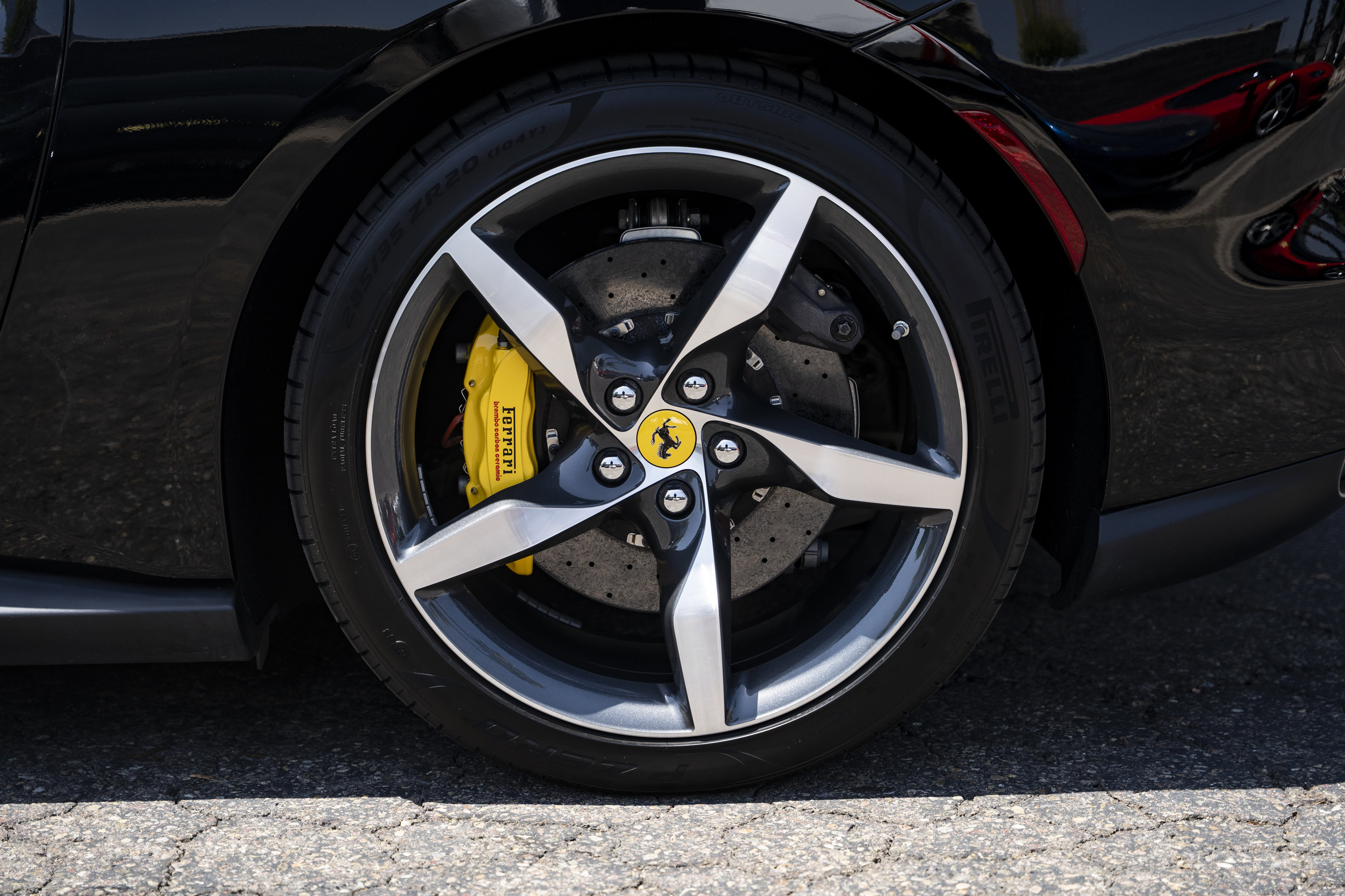 Certified 2023 Ferrari Portofino M RWD image 22