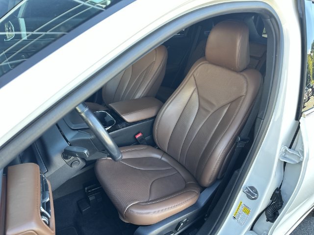 Certified 2023 Lincoln Nautilus Reserve w/ Equipment Group 201A AWD/4WD image 12