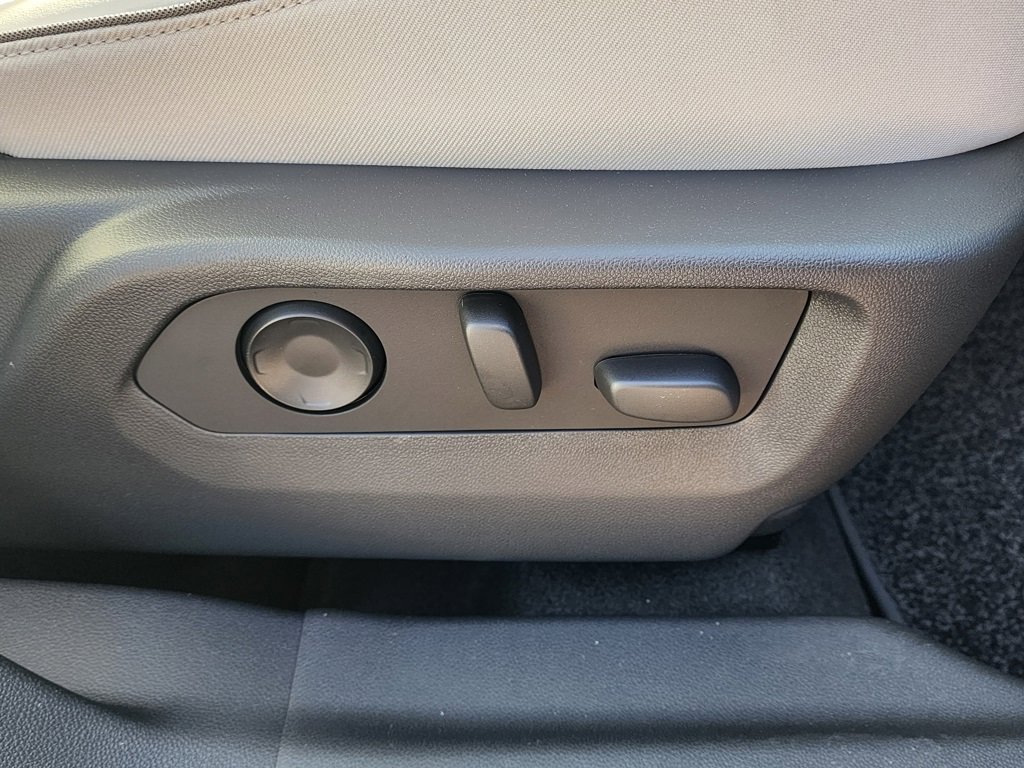 New 2026 Buick Envision Avenir image 42