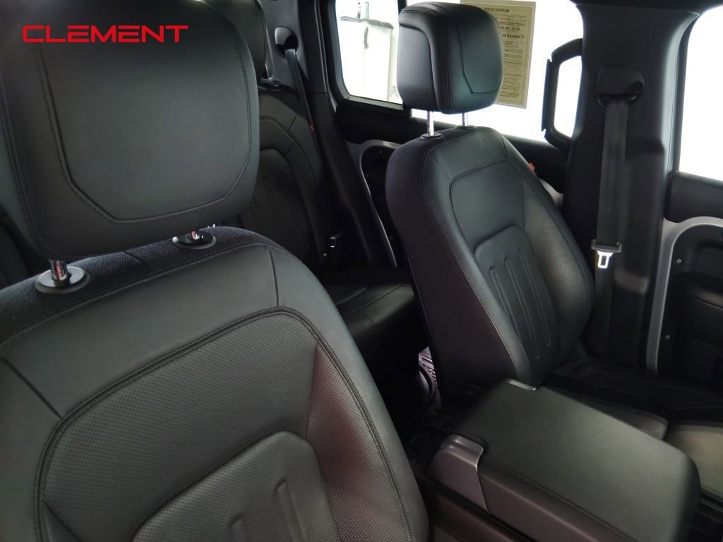 Used 2022 Land Rover Defender 110 X image 43