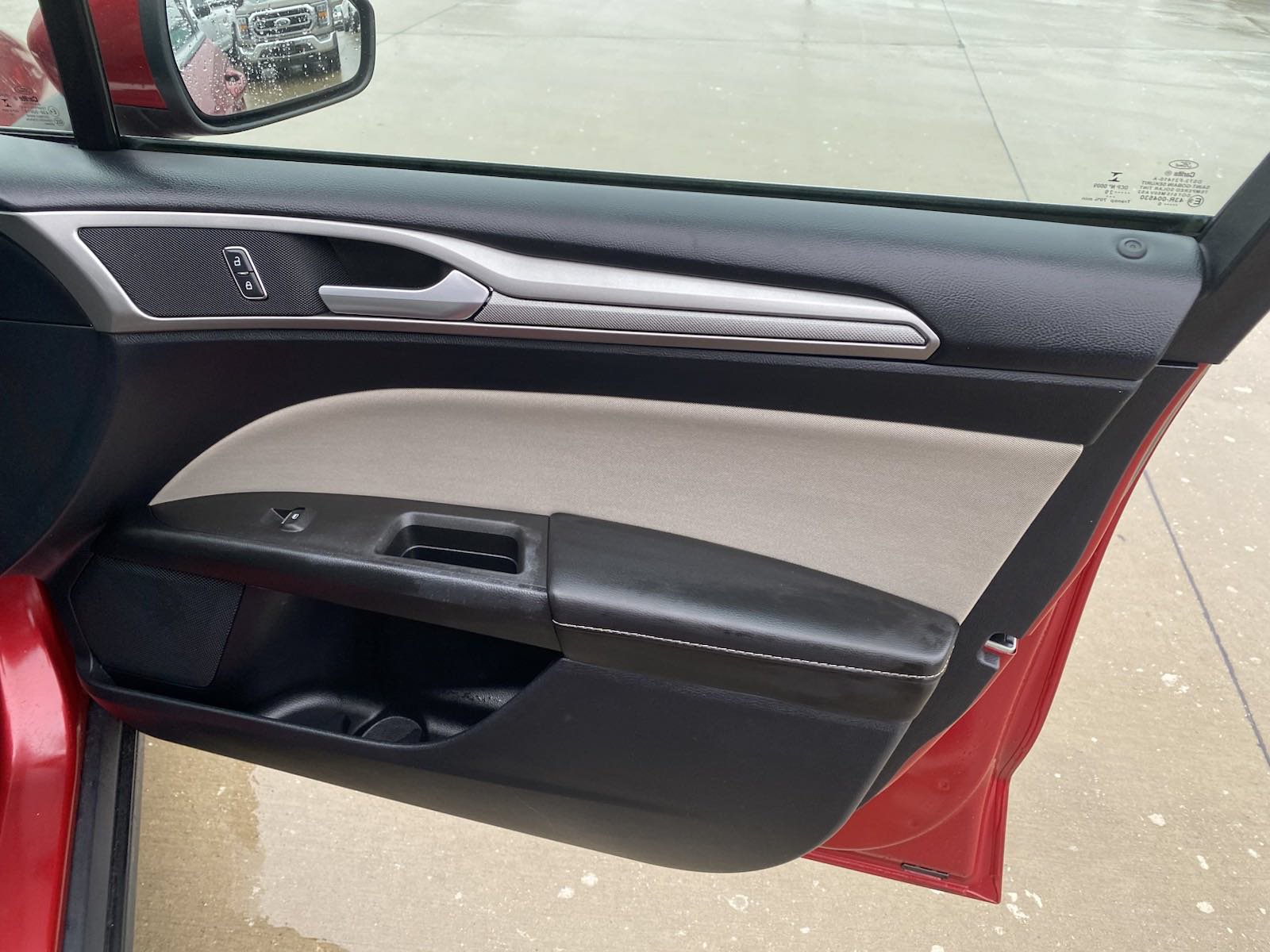 Used 2020 Ford Fusion S FWD image 17