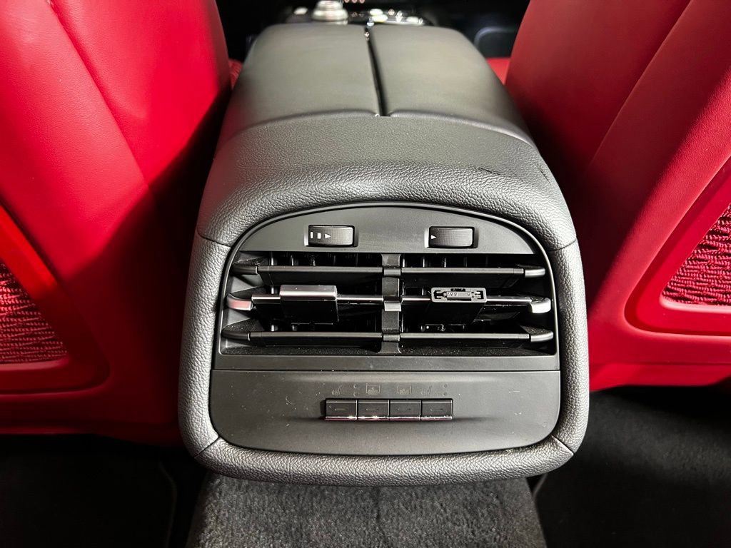 Used 2021 Maserati Ghibli S GranLusso image 27