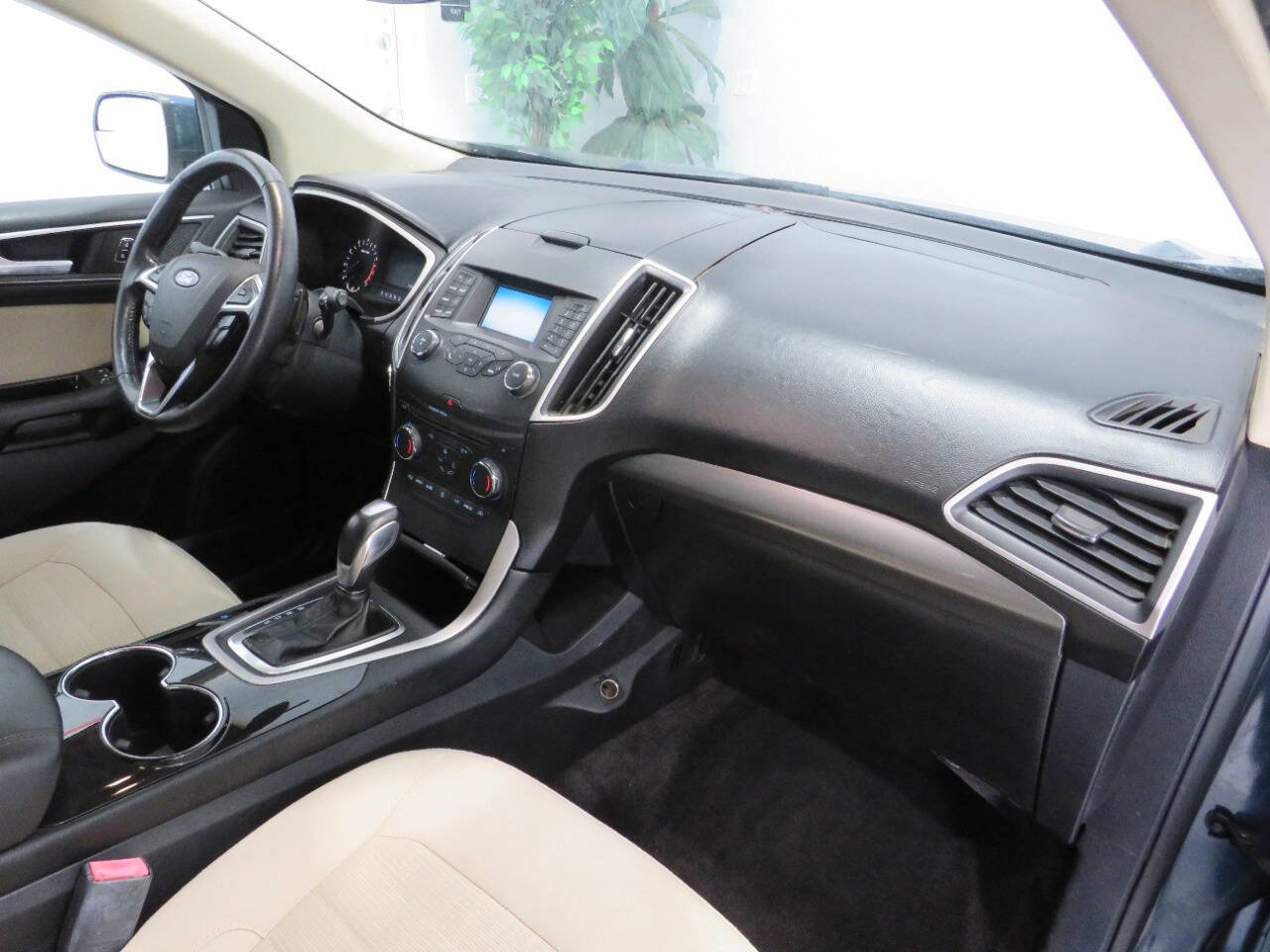 Used 2016 Ford Edge SEL w/ Cargo Accessory Package image 10