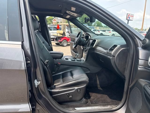 Used 2018 Jeep Grand Cherokee Limited AWD/4WD image 15