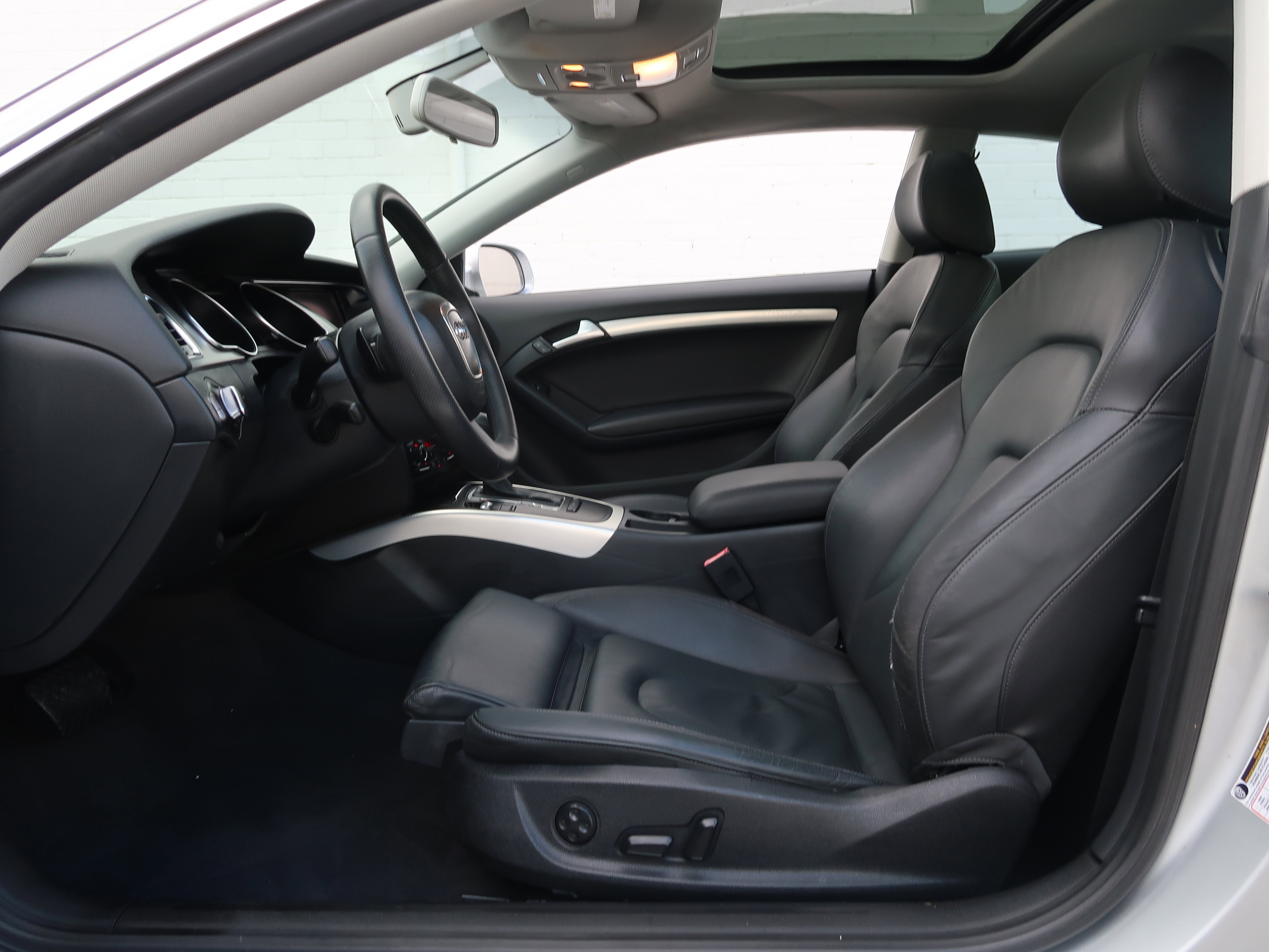 Used 2010 Audi A5 2.0T Premium Plus AWD/4WD image 25