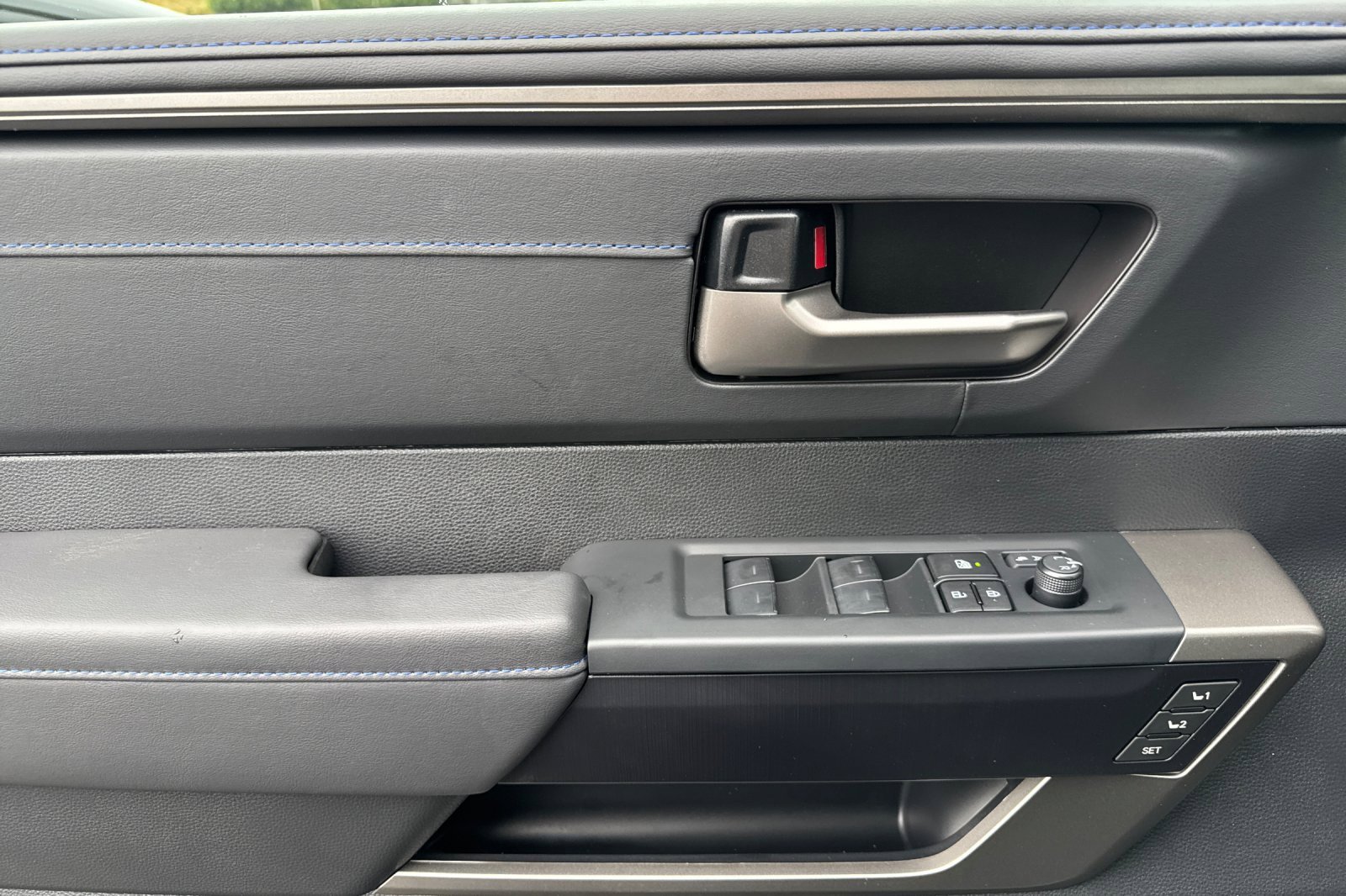 New 2026 Toyota Sequoia Platinum image 11