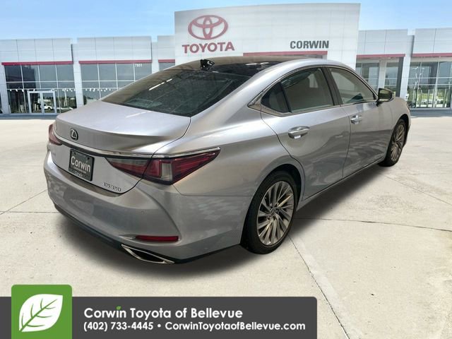 Used 2022 Lexus ES 350 Ultra Luxury image 8